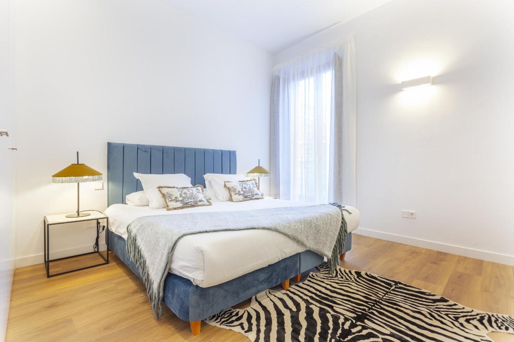 Cibeles Luxe In Madrid Apartment Exterior photo