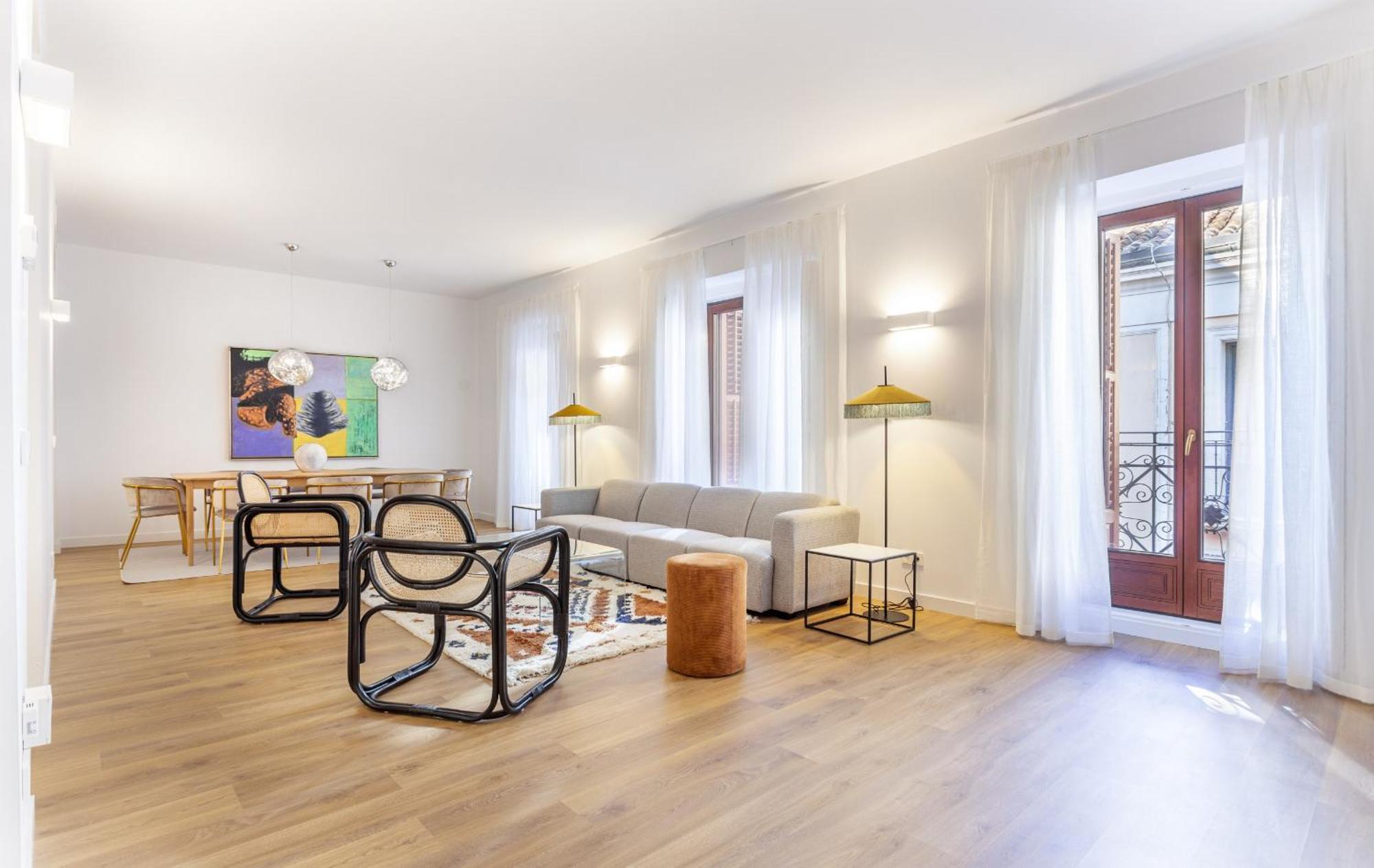 Cibeles Luxe In Madrid Apartment Exterior photo