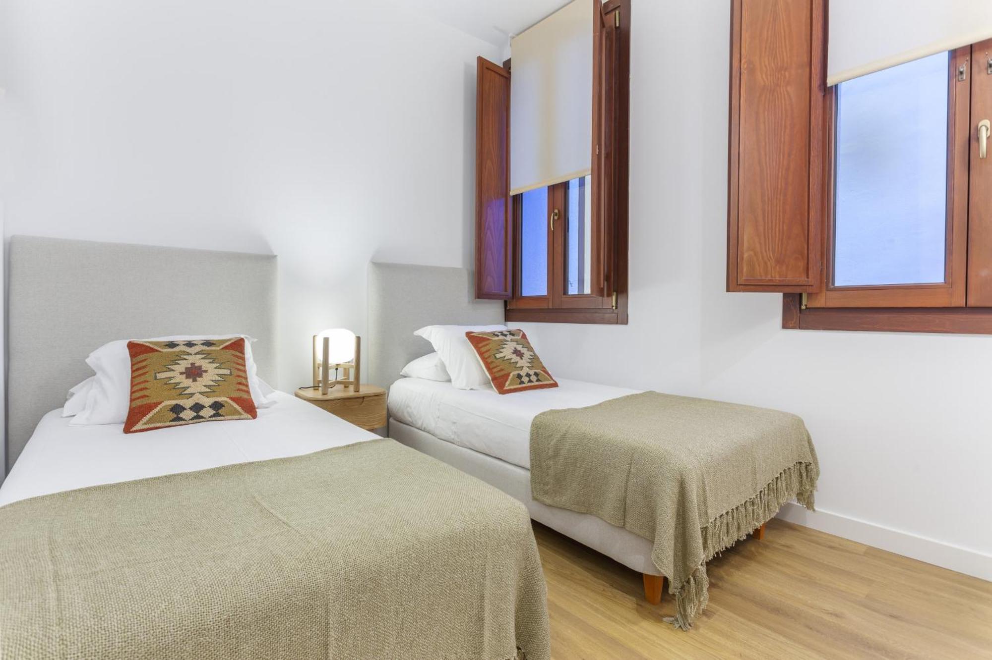 Cibeles Luxe In Madrid Apartment Exterior photo