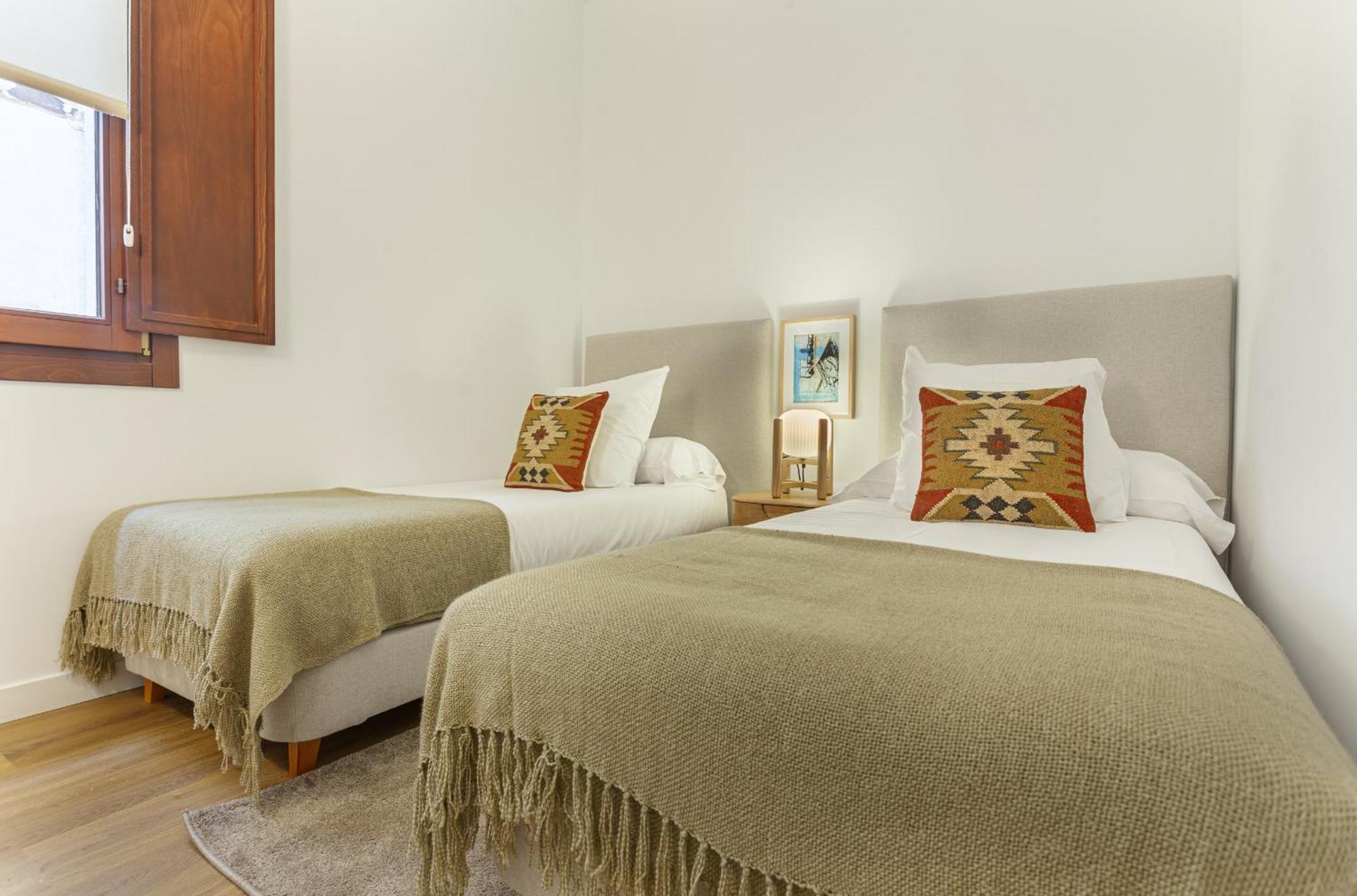 Cibeles Luxe In Madrid Apartment Exterior photo