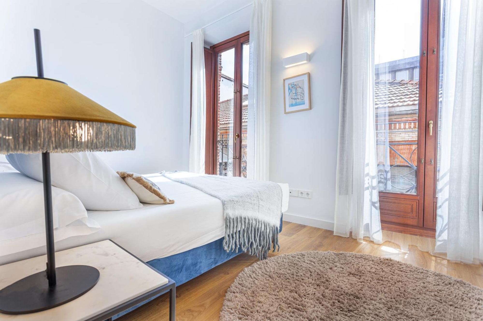 Cibeles Luxe In Madrid Apartment Exterior photo