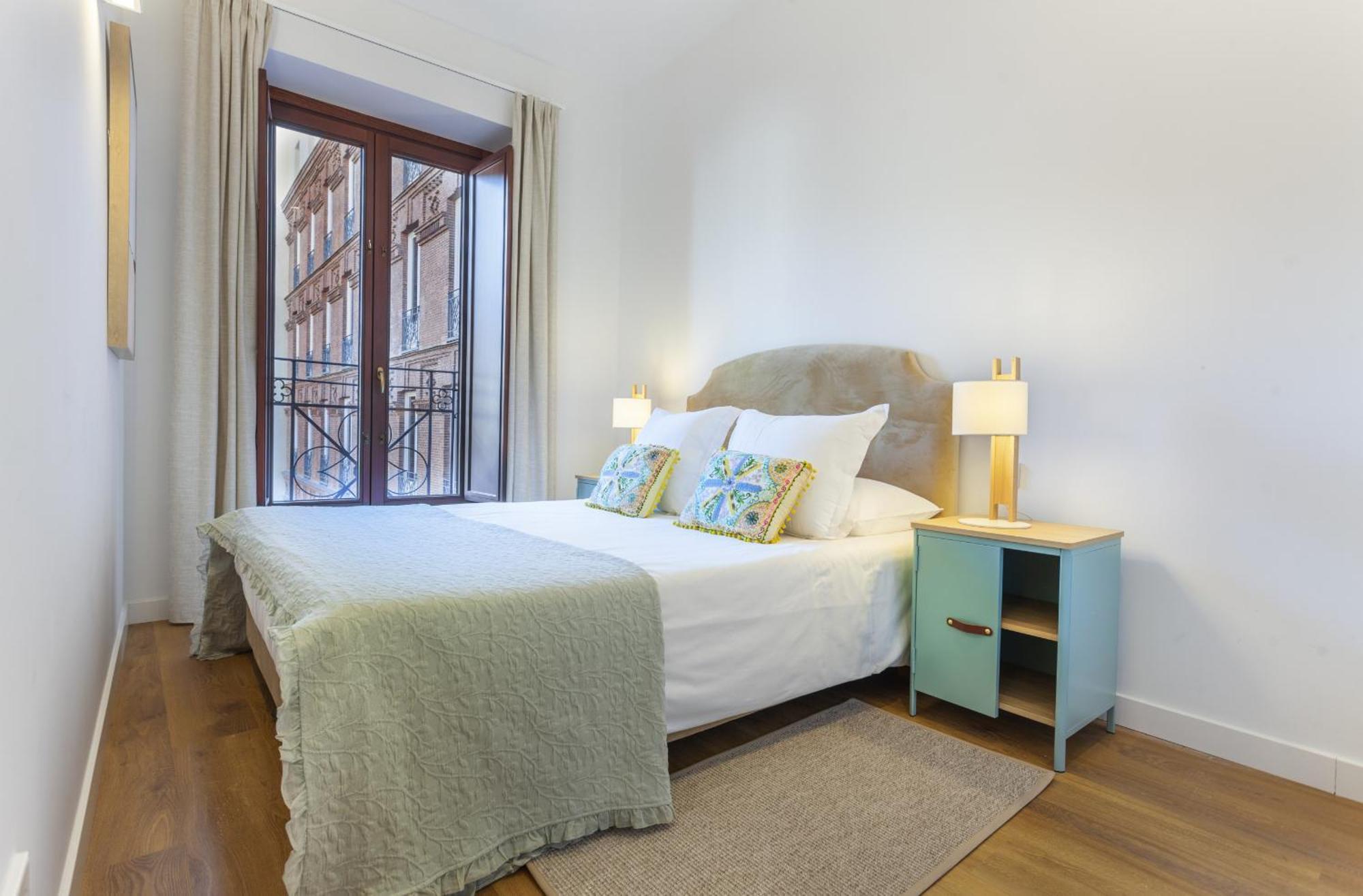 Cibeles Luxe In Madrid Apartment Exterior photo