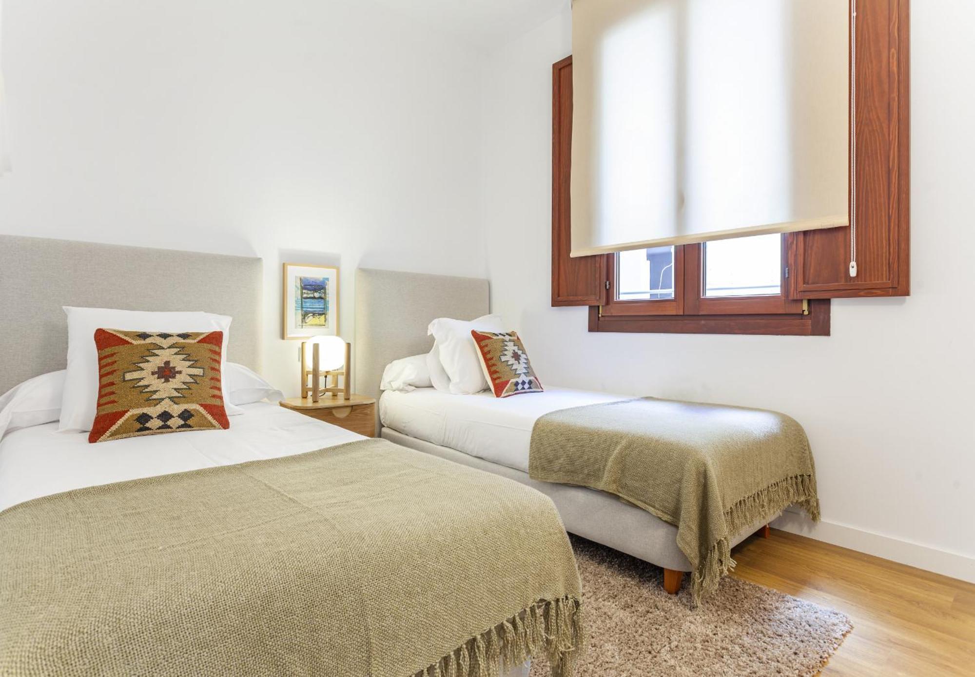Cibeles Luxe In Madrid Apartment Exterior photo